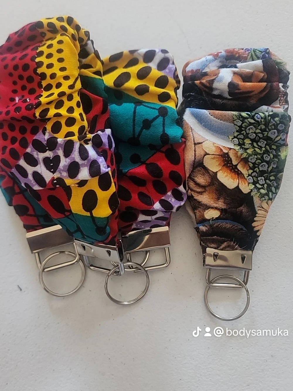 Floral & Dog Print Key Lanyard - Multicolor Keychain 4 For 25